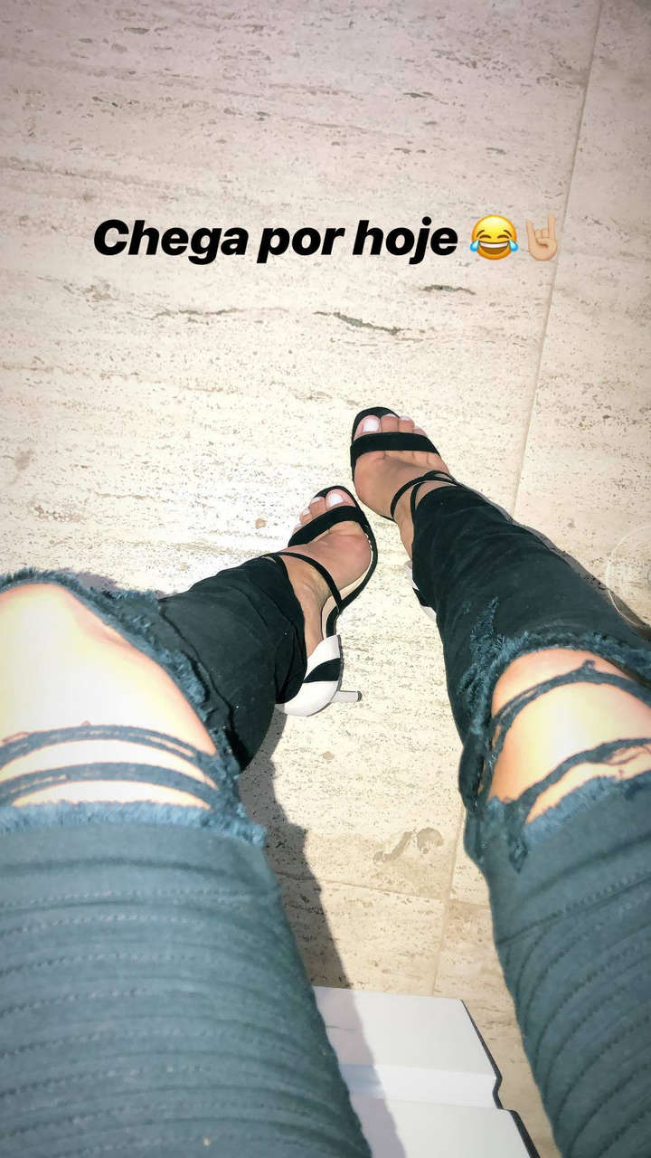 Caroline Chafauzer Feet